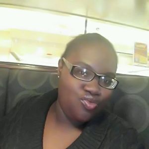 Meet your Posher, Toni